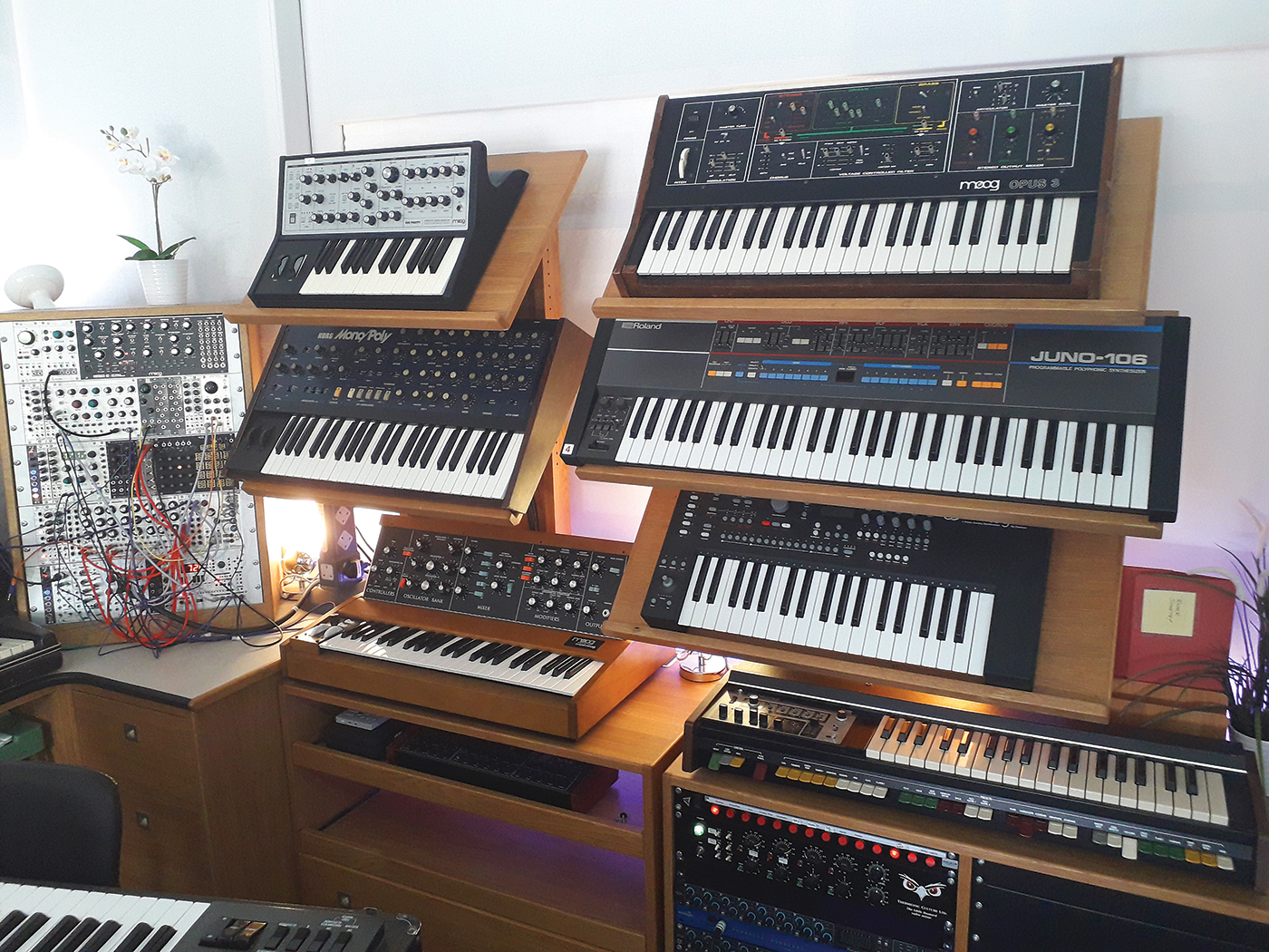 Michael Price, modern and vintage synth