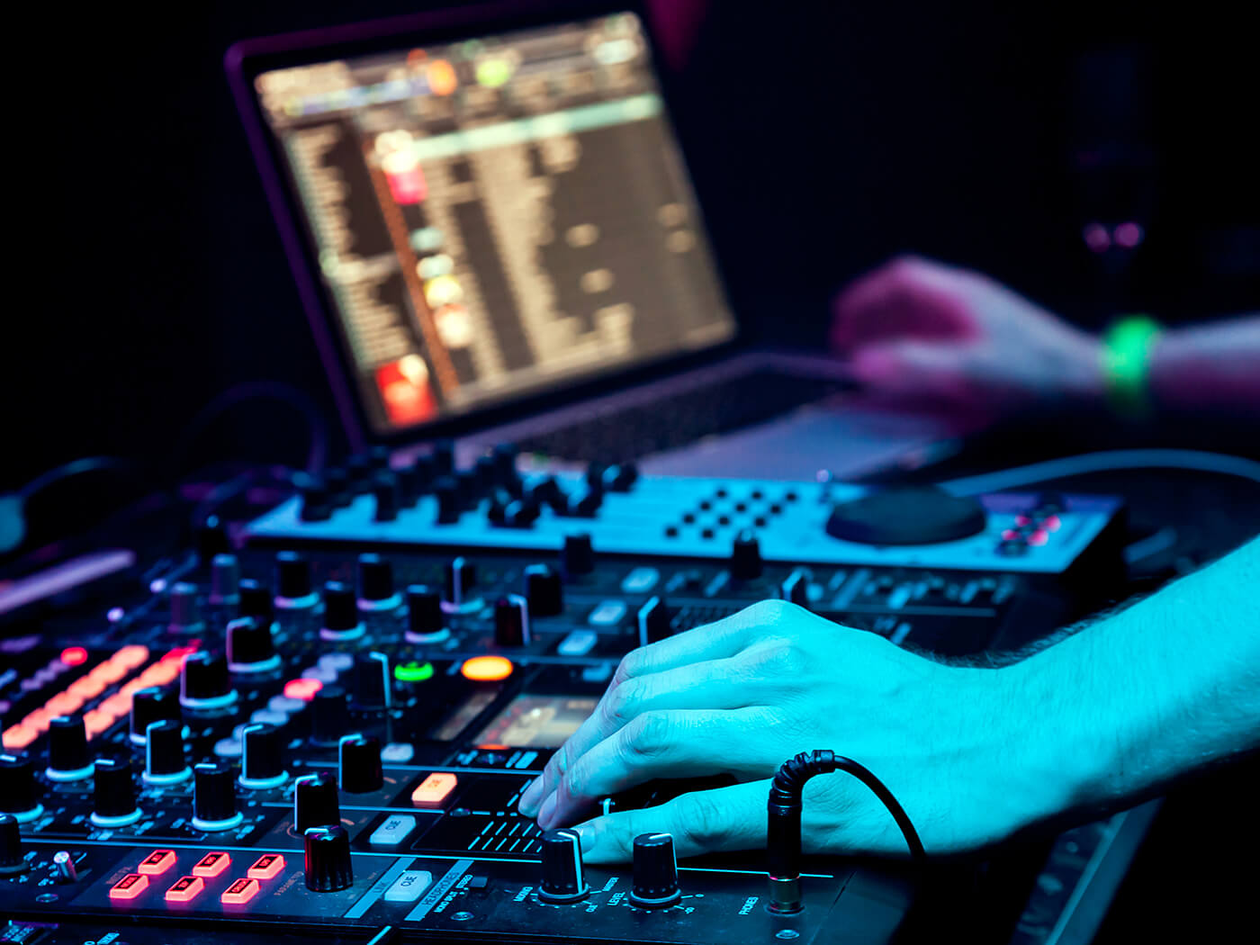 12 set-preparation tips for digital DJs