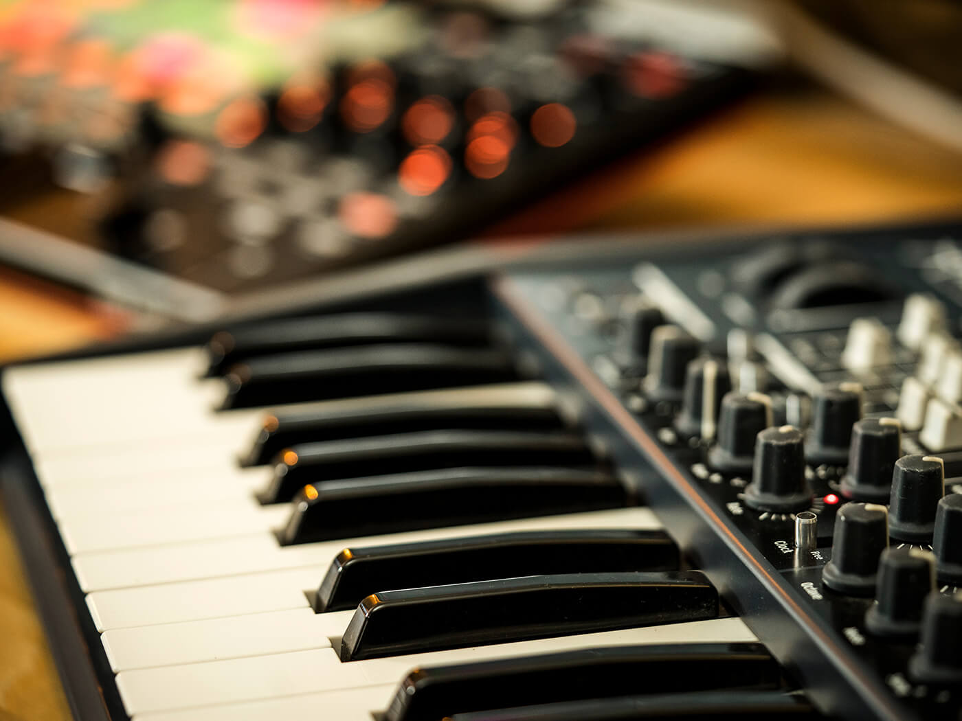 10 tips for better synth pads