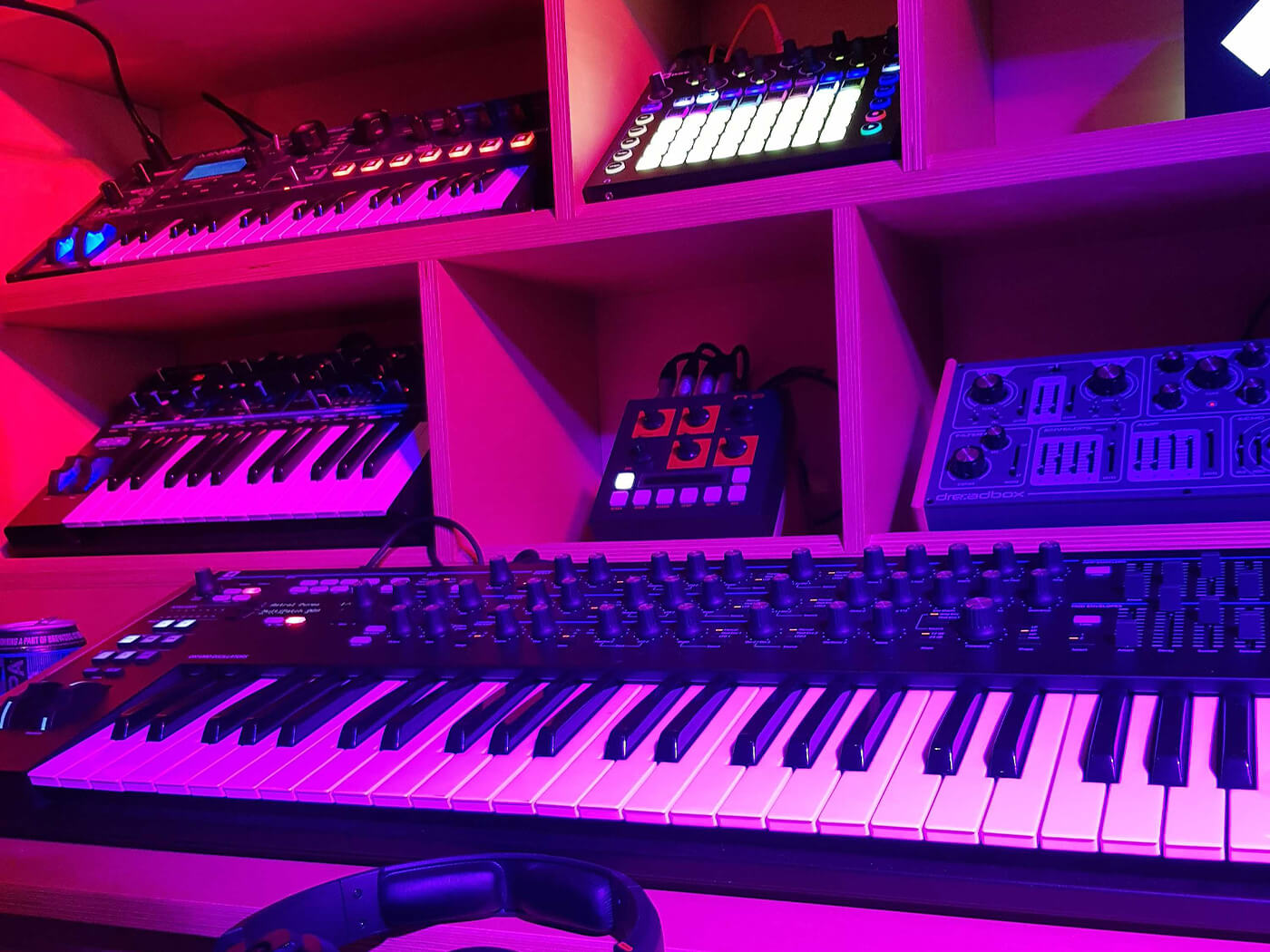 Novation Store Synths