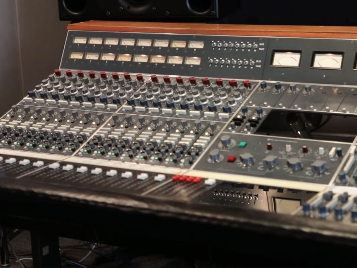 The Band’s Robbie Robertson is selling his legendary 16-channel Neve 8014