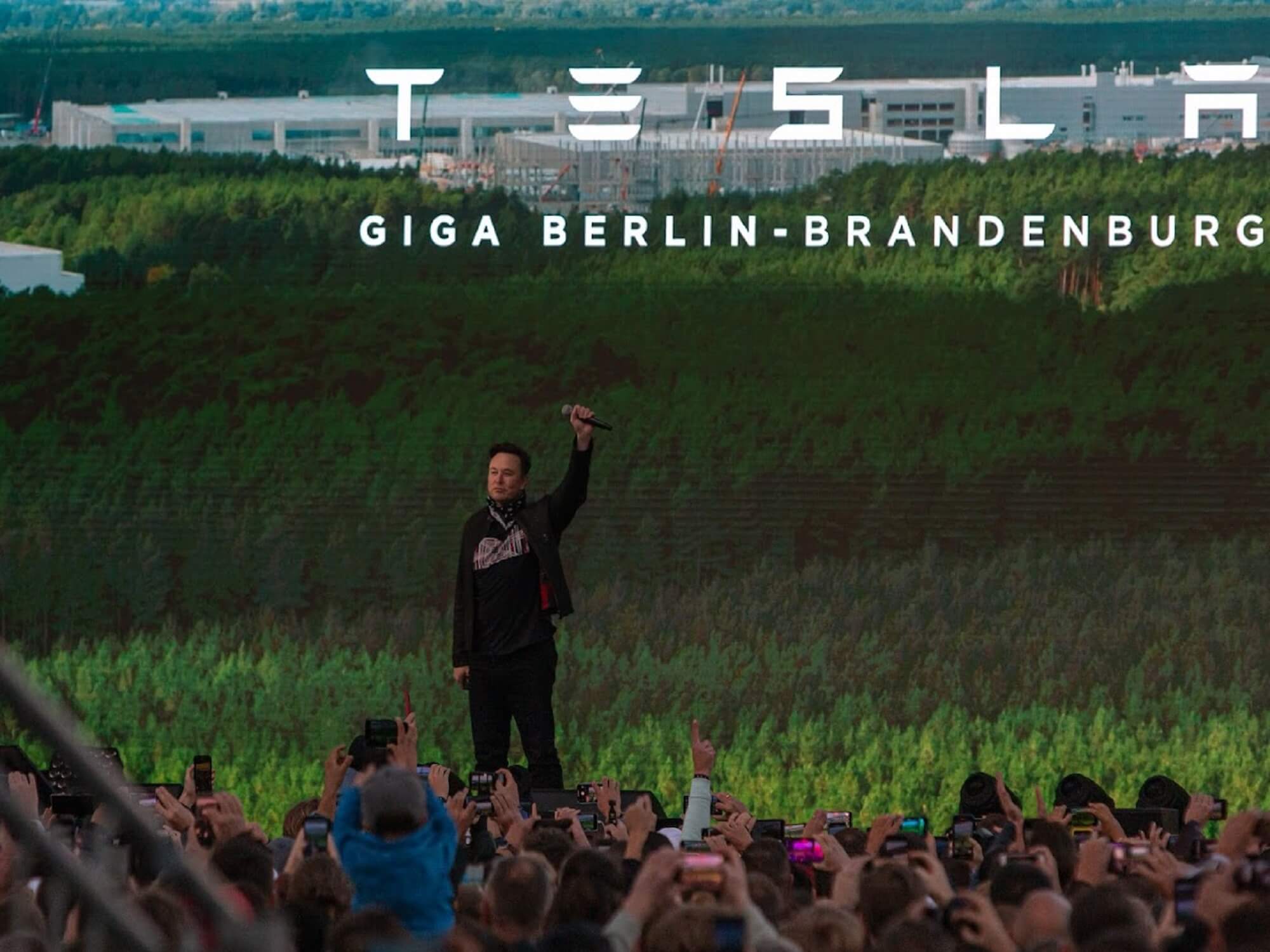 Elon Musk at Tesla Gigafactory