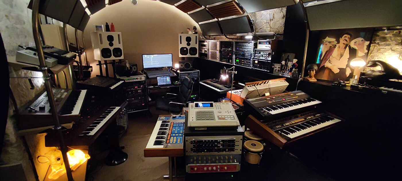 Breakbot's Studio