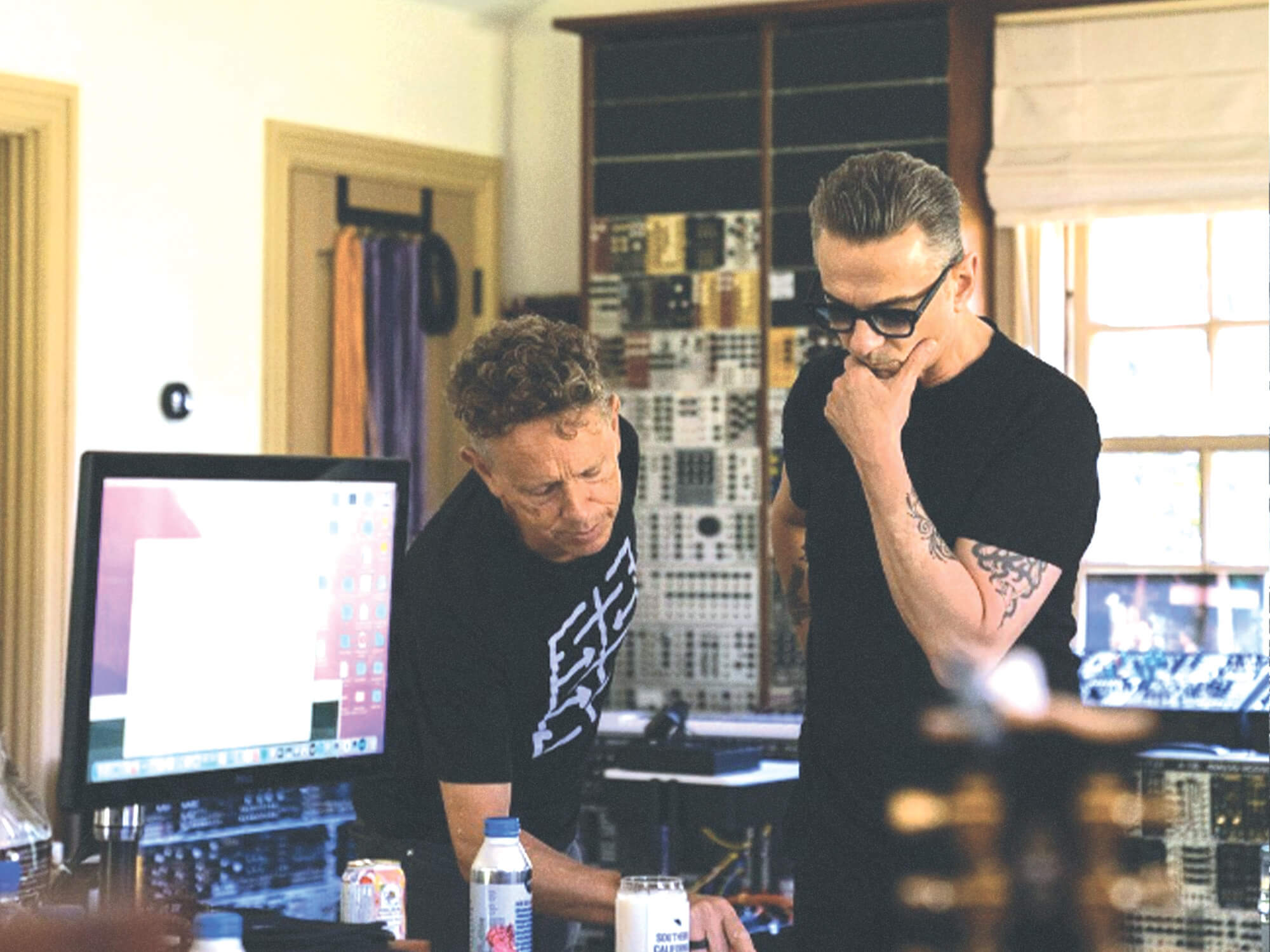 Depeche Mode 2000x1500