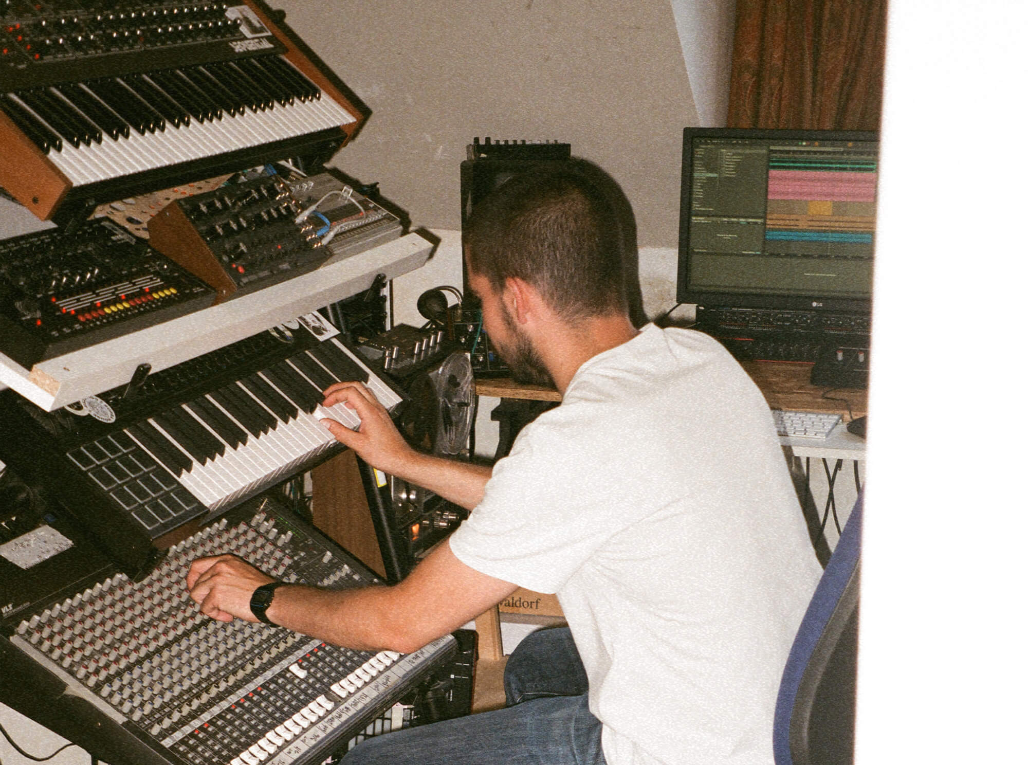 Tour Maubourg in the studio