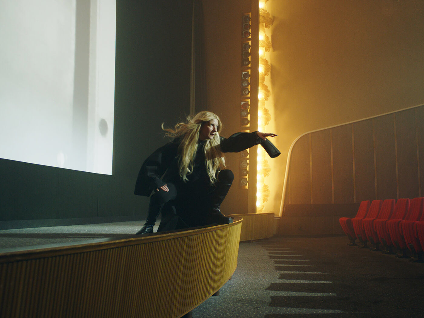Still of Jonna Lee, the artist behind iamamiwhoami, from the ‘Changes’ music video