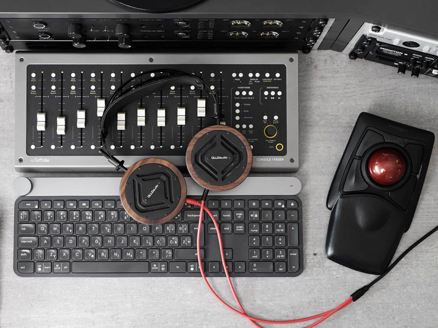 OLLO S5X headphones on desk