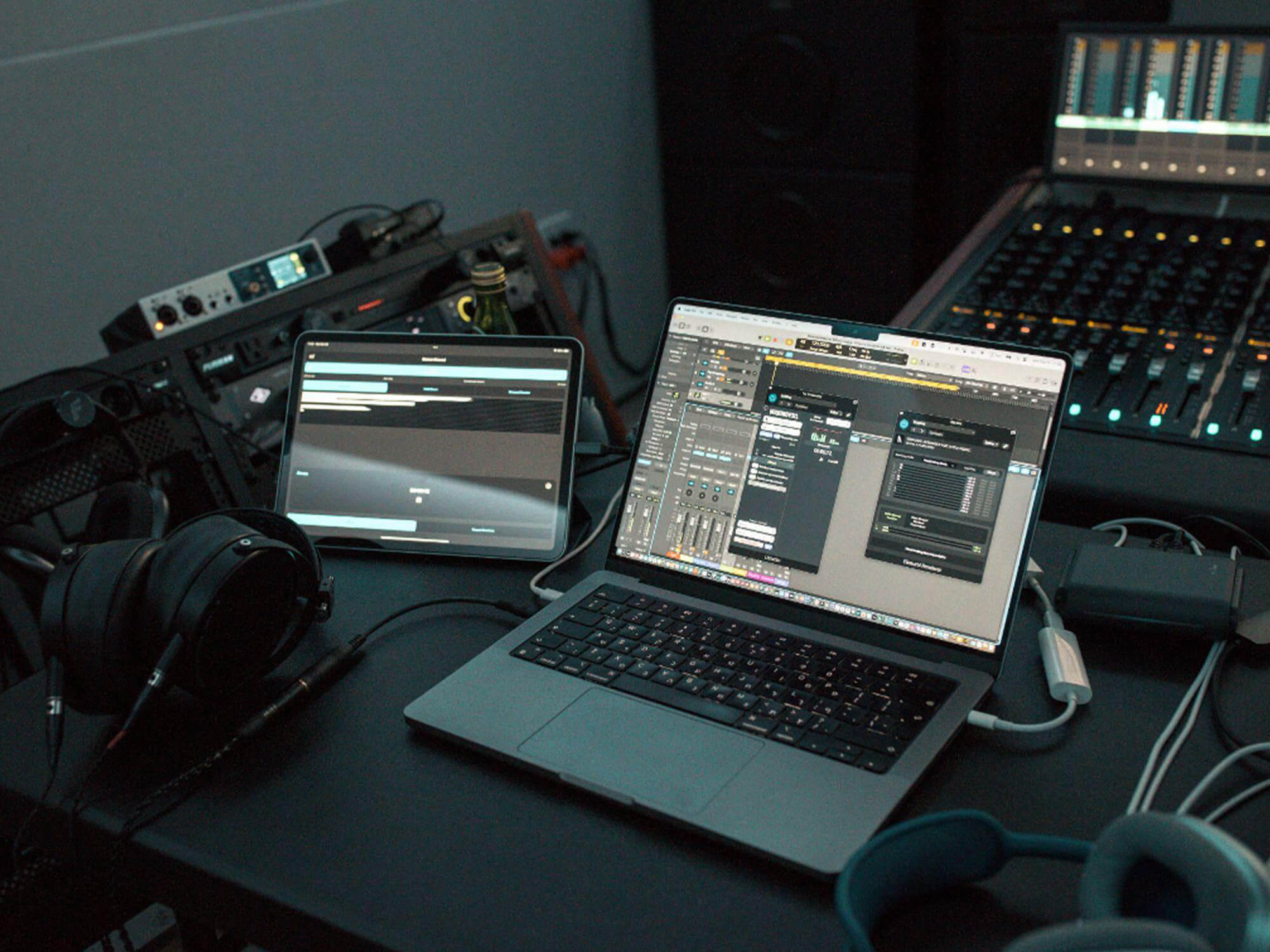 Audiomovers Binaural Renderer and LISTENTO player in use in a studio space